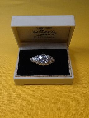 Vintage Traub Orange Blossom Celluloid Ring Box ▪︎ Art Deco Style - BEAUTIFUL!